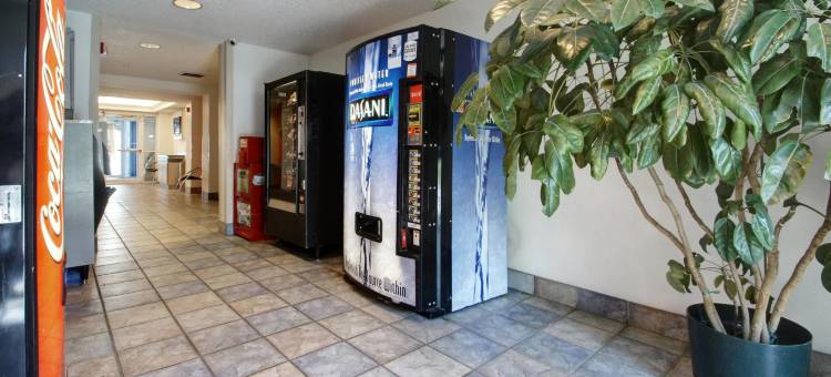 犹他利哈伊- 感恩点 6号汽车旅馆(Motel 6 Lehi, UT – Thanksgiving Point)图片