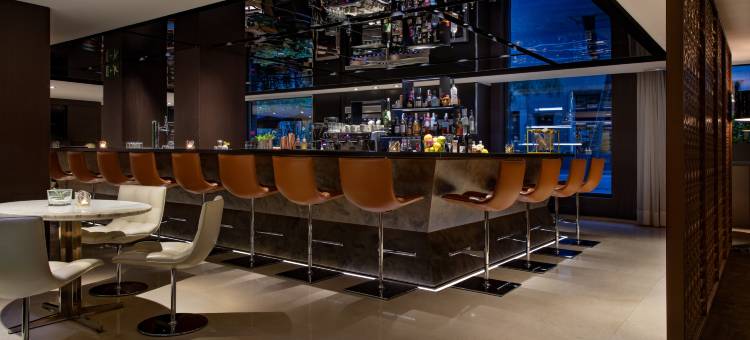 巴塞罗那万丽酒店(Renaissance Barcelona Hotel)图片