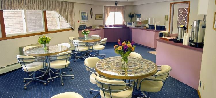 港泉贝斯特韦斯特酒店(Best Western of Harbor Springs)图片