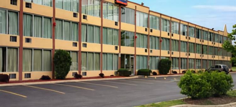 艾迪生温德姆呗盟酒店(Baymont by Wyndham Addison)图片