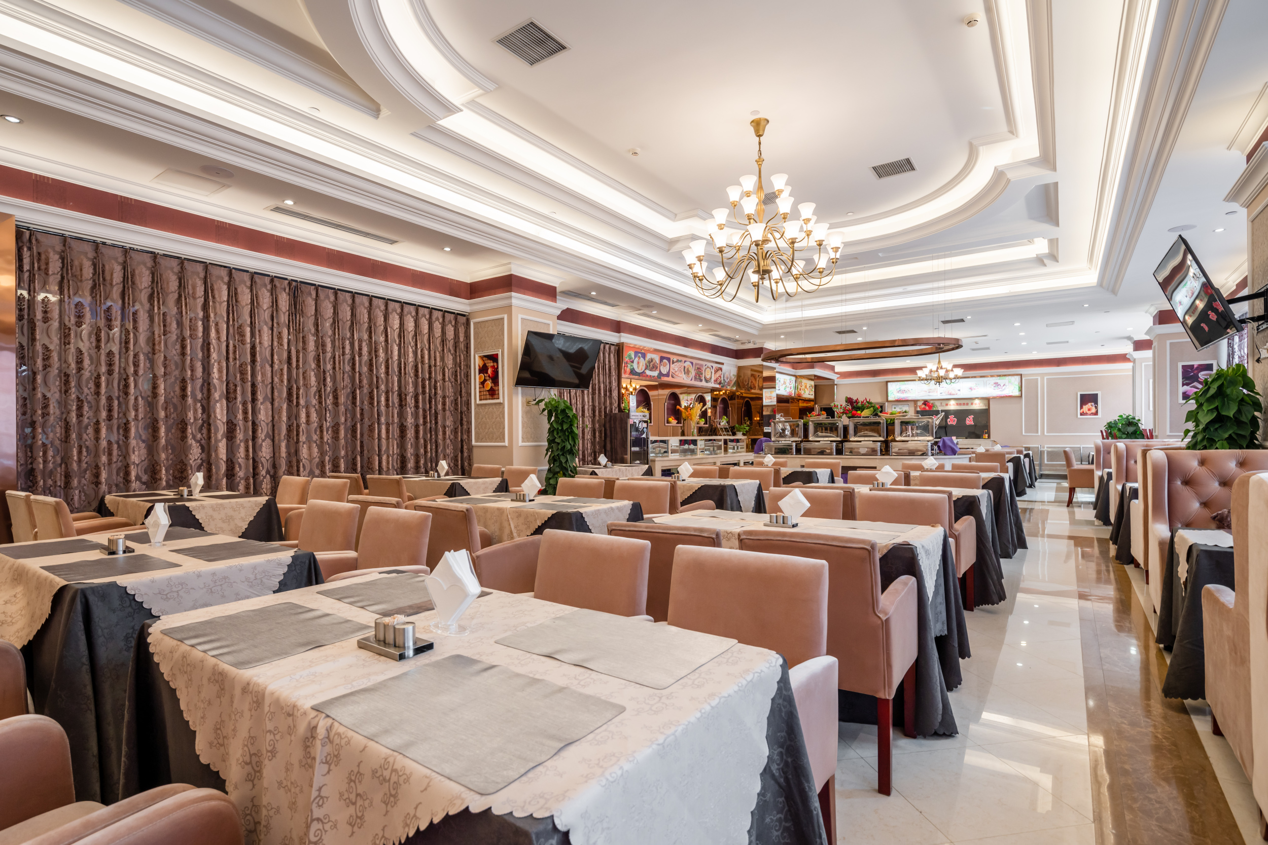 Vienna International Hotel (Bazhong Dadongmen) Over view