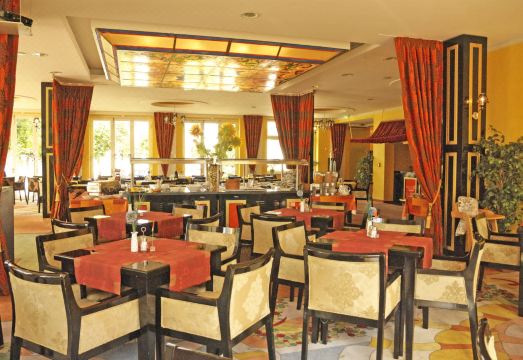 Alexa Hotel Hotel Overview