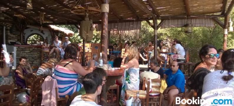 Ikaria Studios图片