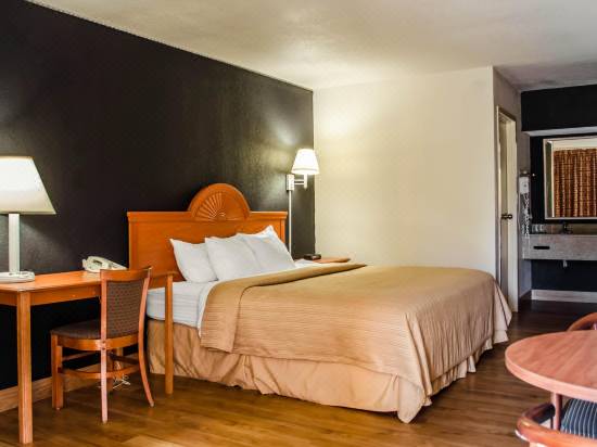 Quality Inn At Eglin Afb Hotel Reviews And Room Rates
