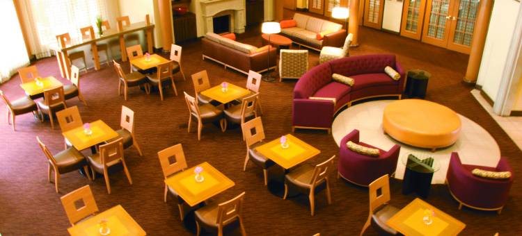 奥斯汀机场拉昆塔温德姆套房酒店(La Quinta Inn & Suites by Wyndham Austin Airport)图片