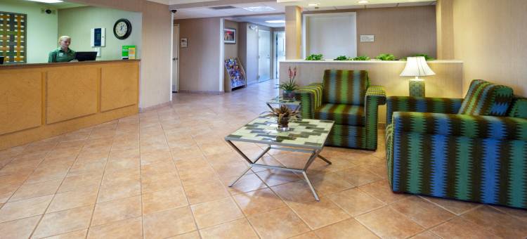 埃尔帕索东拉昆塔温德姆套房酒店(La Quinta Inn & Suites by Wyndham El Paso East)图片