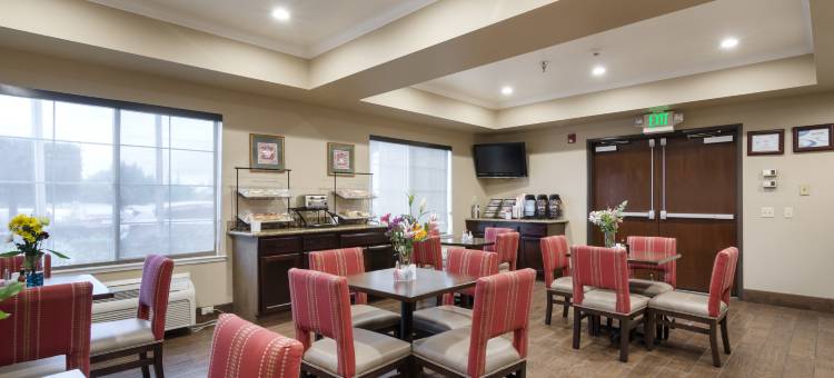 舒适套房酒店-萨克拉门托大学城(Comfort Inn & Suites Sacramento - University Area)图片