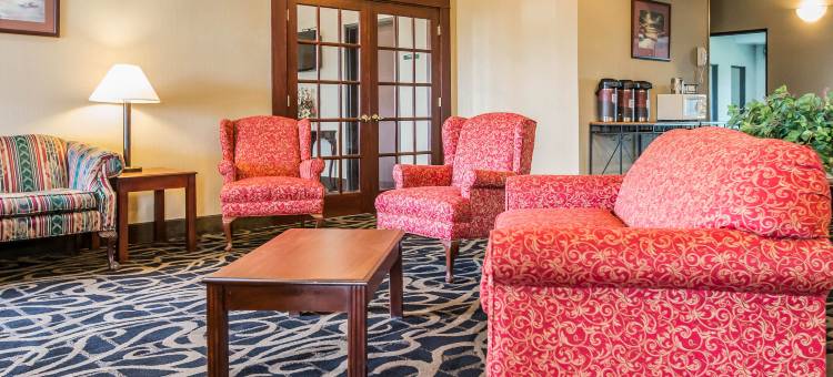 门多塔凯艺套房酒店 - 近 I-39(Quality Inn & Suites Mendota Near I-39)图片