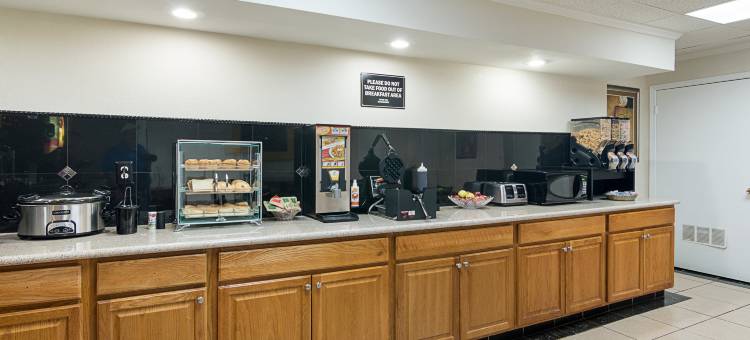 德克萨斯尚罗克 6 号汽车旅馆(Motel 6 Shamrock, TX)图片