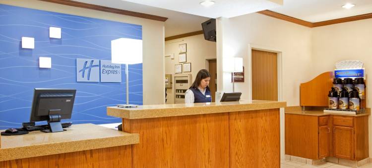 梅里尔维尔温德姆呗盟套房酒店(Baymont by Wyndham Merrillville)图片