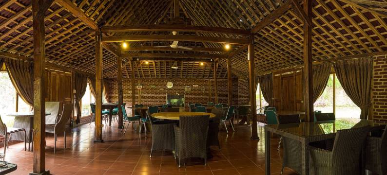 莲花万隆会议咖啡厅酒店(Lotus Bandung)图片