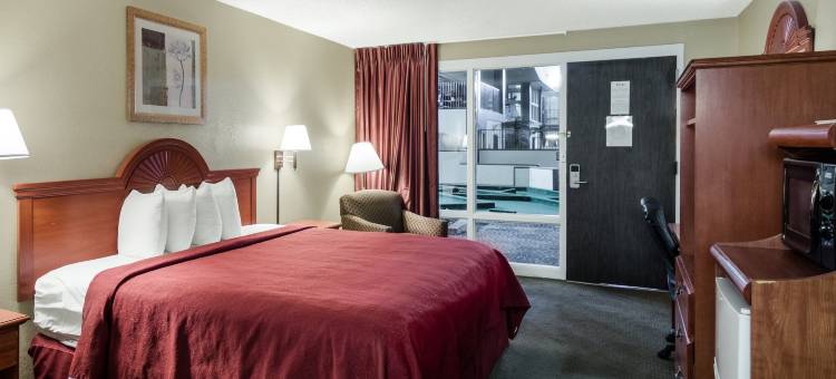 奥德萨华美达酒店-近德克萨斯二迭纪盆地分校(Ramada by Wyndham Odessa Near University of Texas Permian)图片