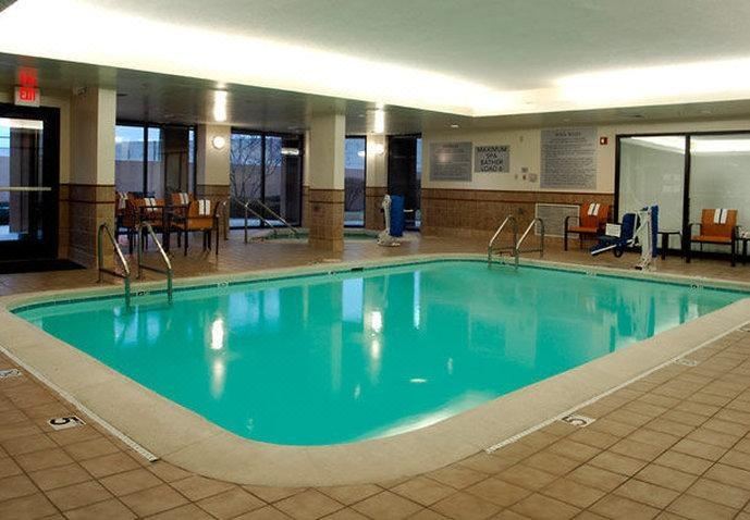 Courtyard Indianapolis Northwest Hotel Reviews And Room Rates - 