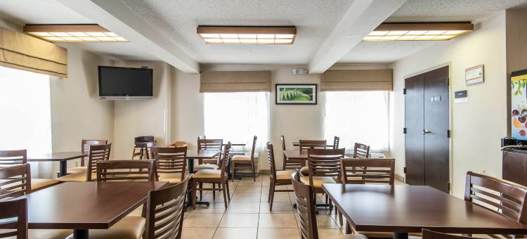 堪萨斯城国际机场舒眠酒店(Sleep Inn Kansas City International Airport)图片