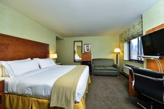 Holiday Inn Express MANHATTAN MIDTOWN WEST by IHG Over view