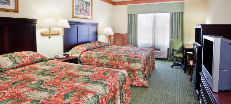 卡尔霍恩舒适套房酒店(Comfort Inn & Suites Calhoun South)图片