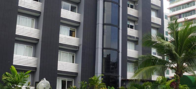 利安德格拉纳达城市酒店(Riande Urban Hotel)图片