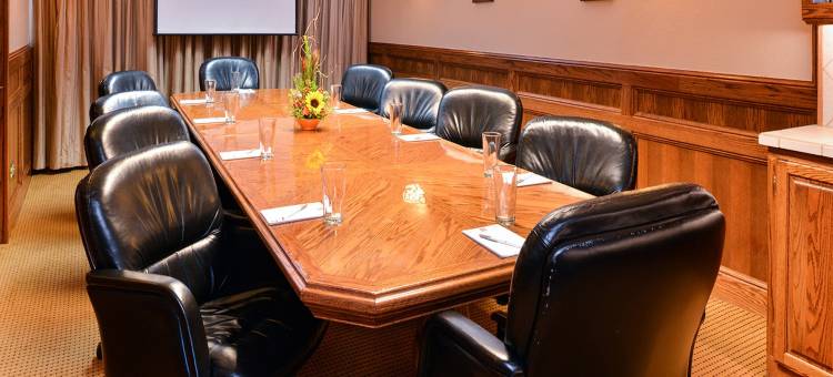 加登城US-83号公路凯隆酒店(Clarion Inn)图片