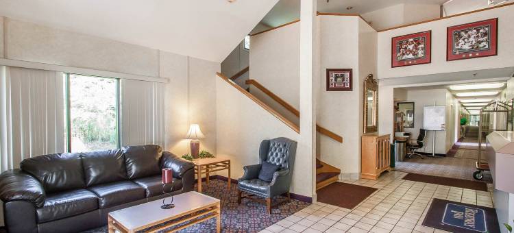 塔斯卡卢萨大学附近罗德威酒店(Rodeway Inn Tuscaloosa Near University)图片