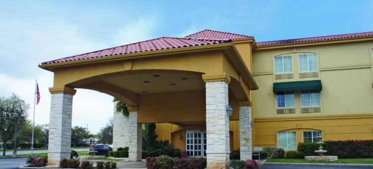 弗雷德里克斯堡拉昆塔温德姆套房酒店(La Quinta Inn & Suites by Wyndham Fredericksburg)图片