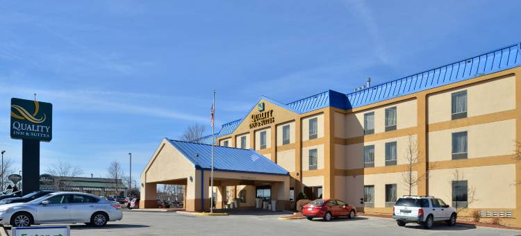 杰斐逊城凯艺套房酒店(Quality Inn & Suites - Jefferson City)图片