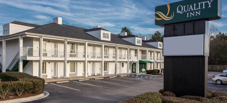 劳林堡凯艺酒店(Quality Inn Laurinburg)图片