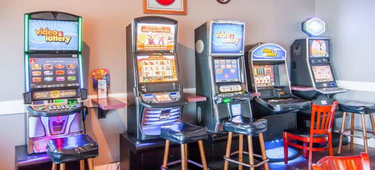 克拉丽奥瑟夫德度假酒店(Clarion Inn Surfrider Resort)图片