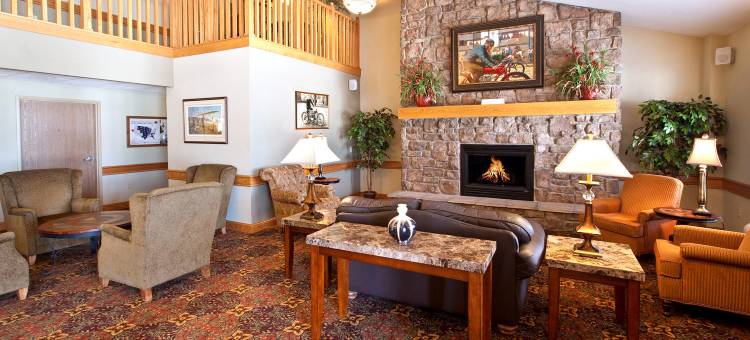 艾纳摩萨温德姆美吟温德姆酒店(AmericInn by Wyndham Anamosa)图片