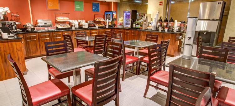 纽约时代广场西温德姆华美达酒店(Ramada by Wyndham New York Times Square West)图片