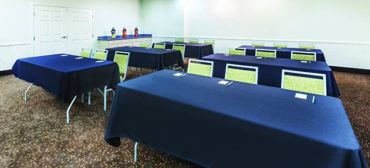 帕里斯拉昆塔温德姆套房酒店(La Quinta Inn & Suites by Wyndham Paris)图片