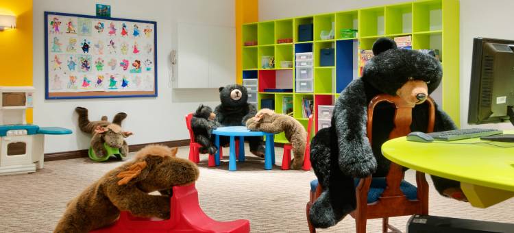 费尔蒙特贾斯珀帕克小屋(Fairmont Jasper Park Lodge)图片