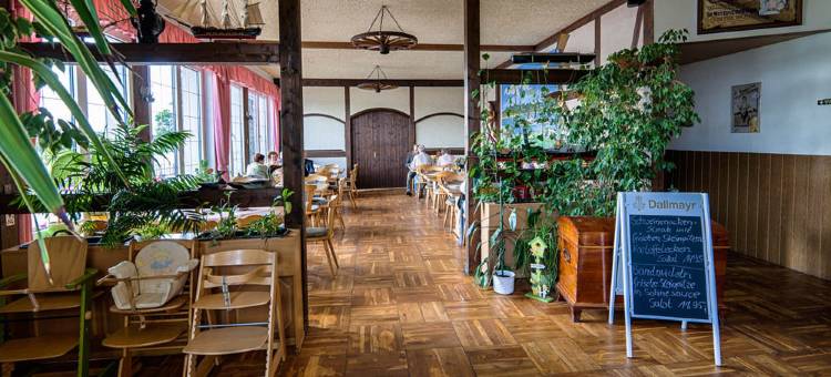 布拉姆巴赫埃布特拉森酒店(Elbterrassen zu Brambach)图片