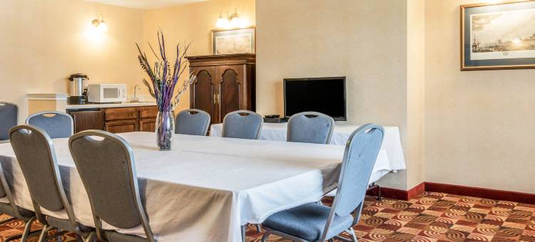 雷德布拉夫 I-5 附近舒适全套房酒店(Comfort Suites Red Bluff Near I-5)图片