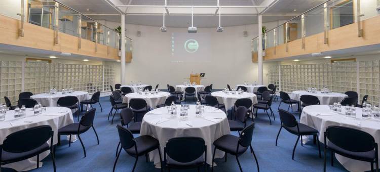 克兰菲尔德管理发展中心酒店(Cranfield Management Development Centre)图片