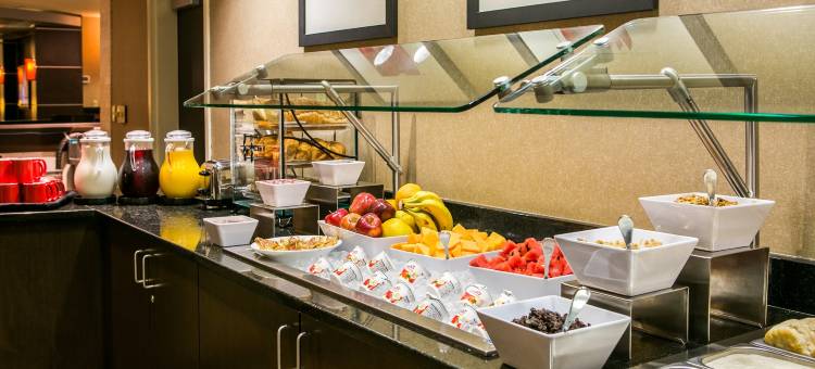 罗利达勒姆机场坎布里亚酒店(Cambria Hotel Raleigh-Durham Airport)图片