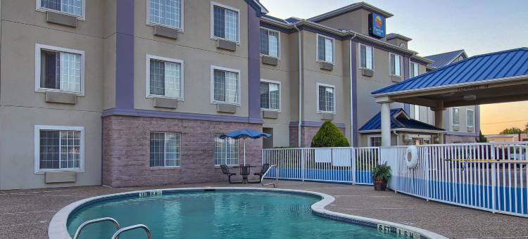 克里波恩菲布丽套房酒店(FairBridge Inn & Suites Cleburne)图片