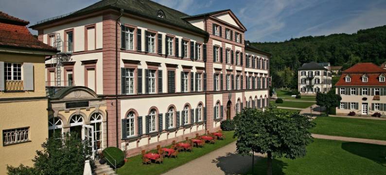 布鲁克瑙温泉酒店(Badhotel Bad Brückenau)图片