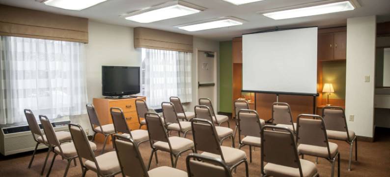 耶米特斯堡舒眠套房酒店(Sleep Inn & Suites)图片