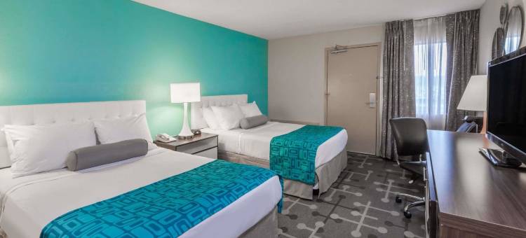 罗姆鲁斯底特律大都会机场豪生酒店(Howard Johnson by Wyndham Romulus Detroit Metro Airport)图片