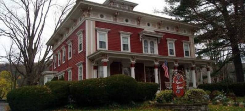 莫尼尔庄园酒店(Monier Manor)图片