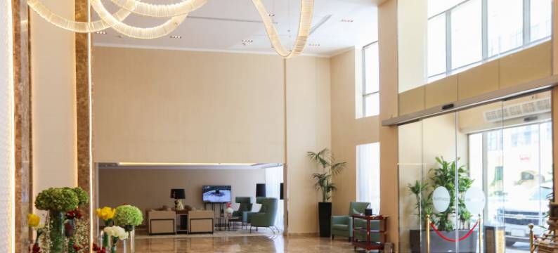 哈姆拉杰达精品酒店(Prime Al Hamra Hotel)图片