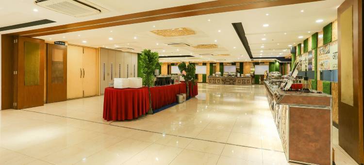 FabHotel Aamantran & Banquet Halls - Nr Rtc X Roads Metro Station图片