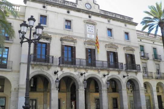 Apartment with 2 Bedrooms in Vilanova I la Geltrú, with Private Pool,