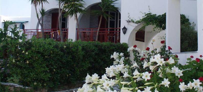 卡特里娜罗莎开间 - 城市中的真挚款待(Katerina Roza Studios - Heartfelt Hospitality in the City)图片