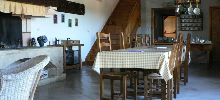 博普雷多麦纳旅馆(Chambres d'hôtes Domaine de Beaupré)图片