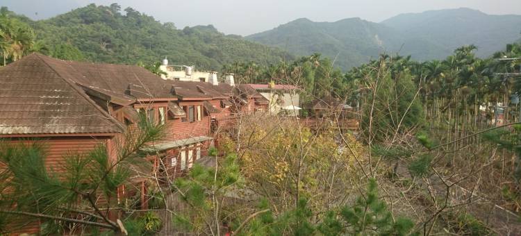 樱花岭渡假山庄图片