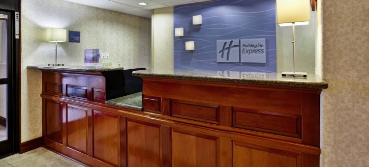 Holiday Inn Express BREAUX桥/恒基(Holiday Inn Express Breaux Bridge/Henderson)图片