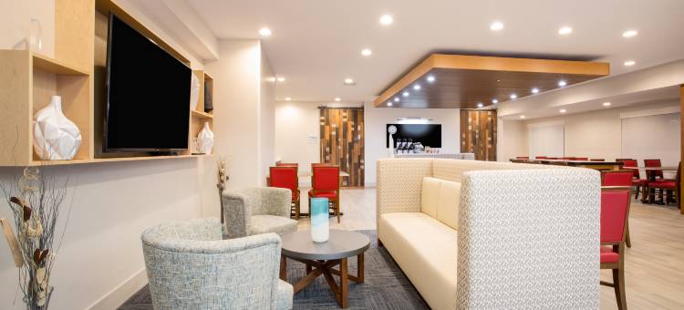 Holiday Inn Express & Suites FT功能。柯林斯(Holiday Inn Express & Suites FT. Collins)图片