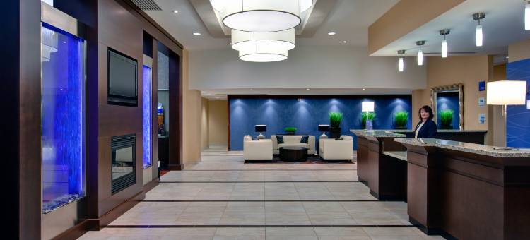 智选假日套房酒店漆咸南(Holiday Inn Express & Suites Chatham South)图片