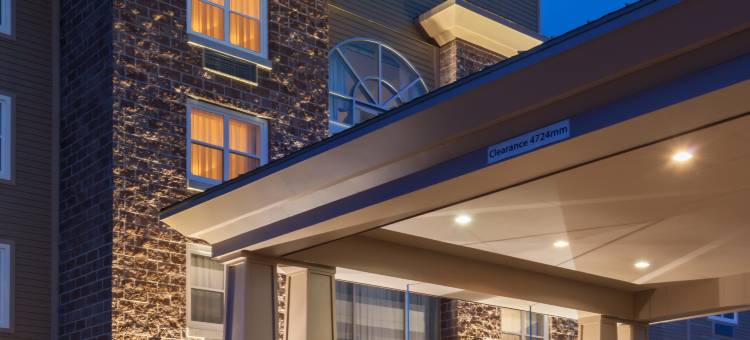 Holiday Inn Express 鹿湖(Holiday Inn Express Deer Lake)图片